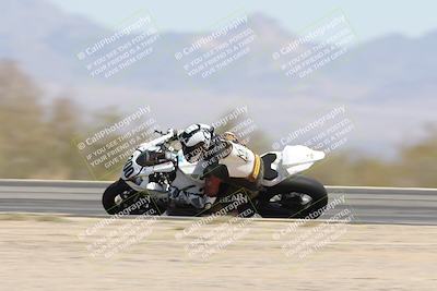 media/Apr-20-2025-CVMA (Sun) [[39090e8767]]/Race 9-Formula LW Twins Shootout/